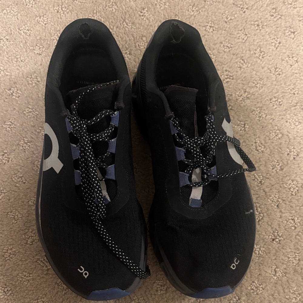 On Running Womens Black and Blue Athletic Shoes - Picture 2 of 5